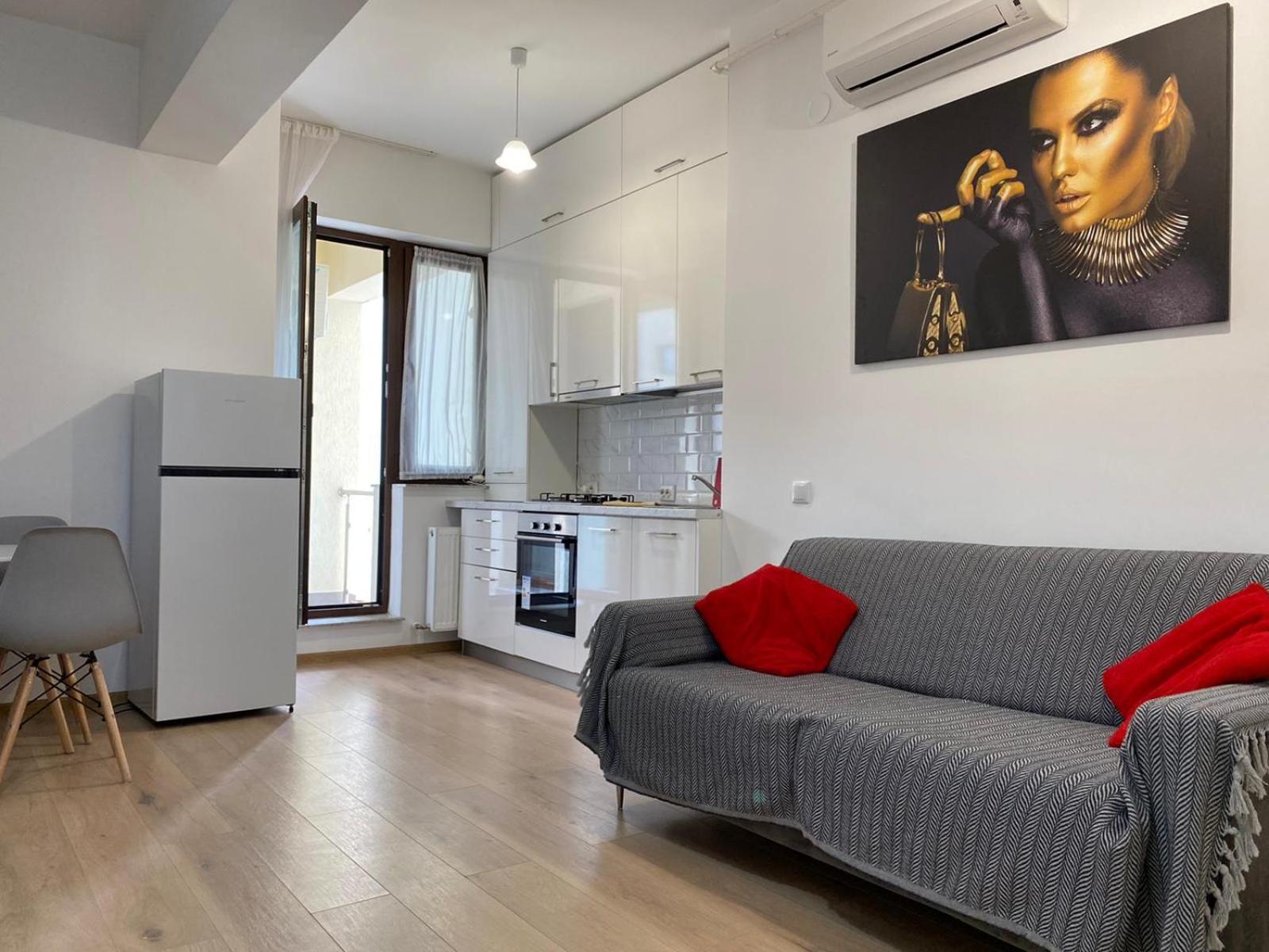 Luxury Glam Apartments Iasi At Lazar Palas Bagian luar foto