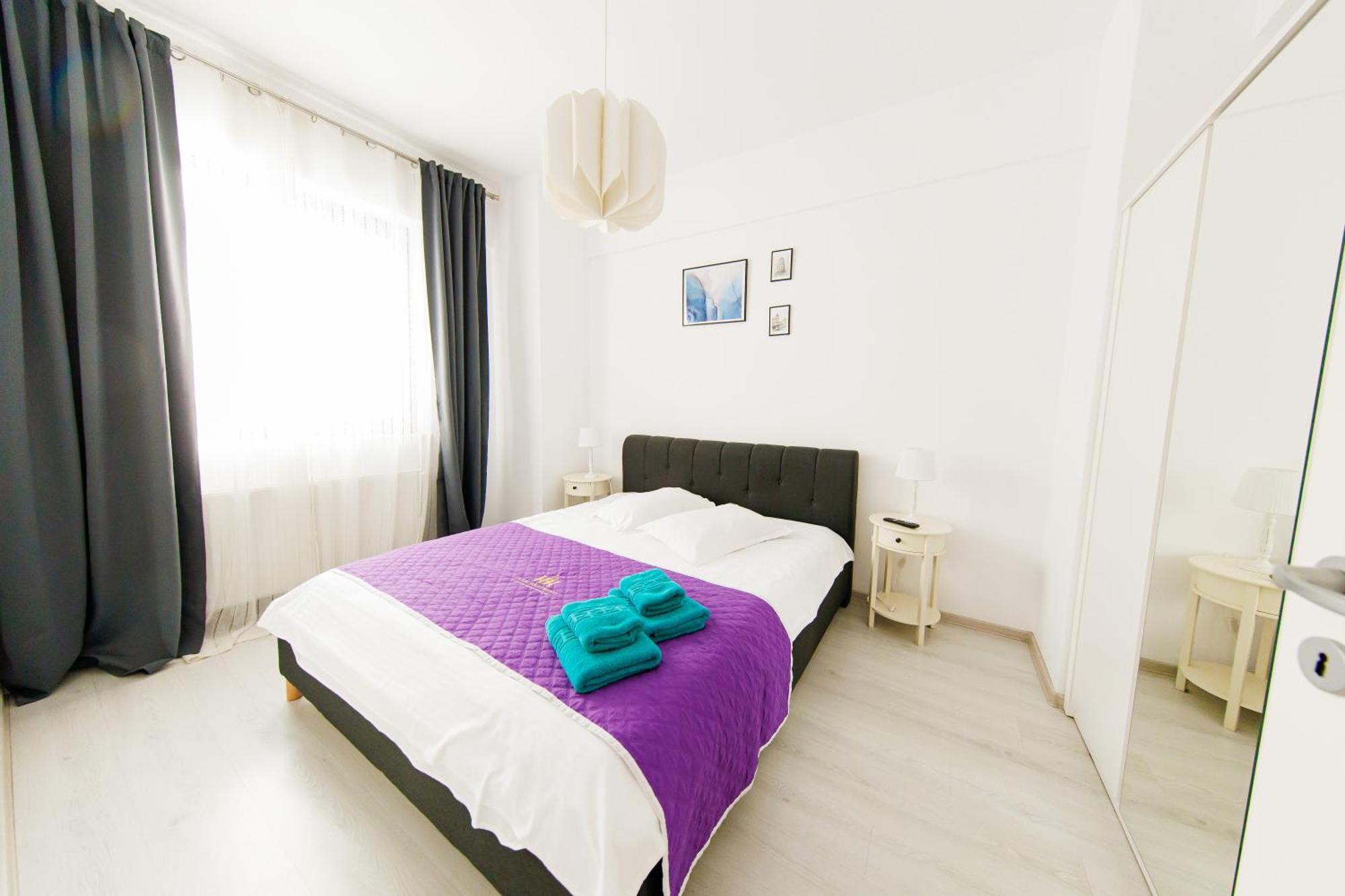 Luxury Glam Apartments Iasi At Lazar Palas Bagian luar foto