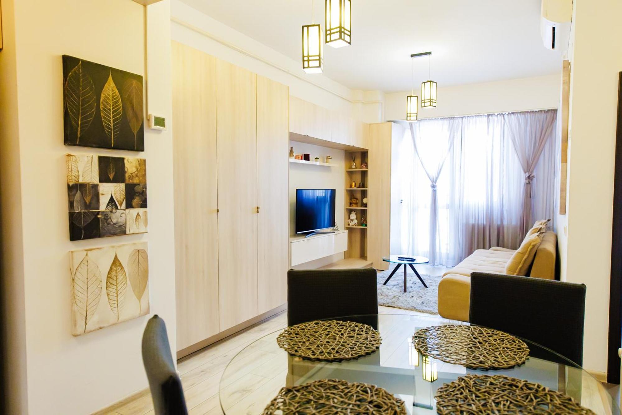 Luxury Glam Apartments Iasi At Lazar Palas Bagian luar foto