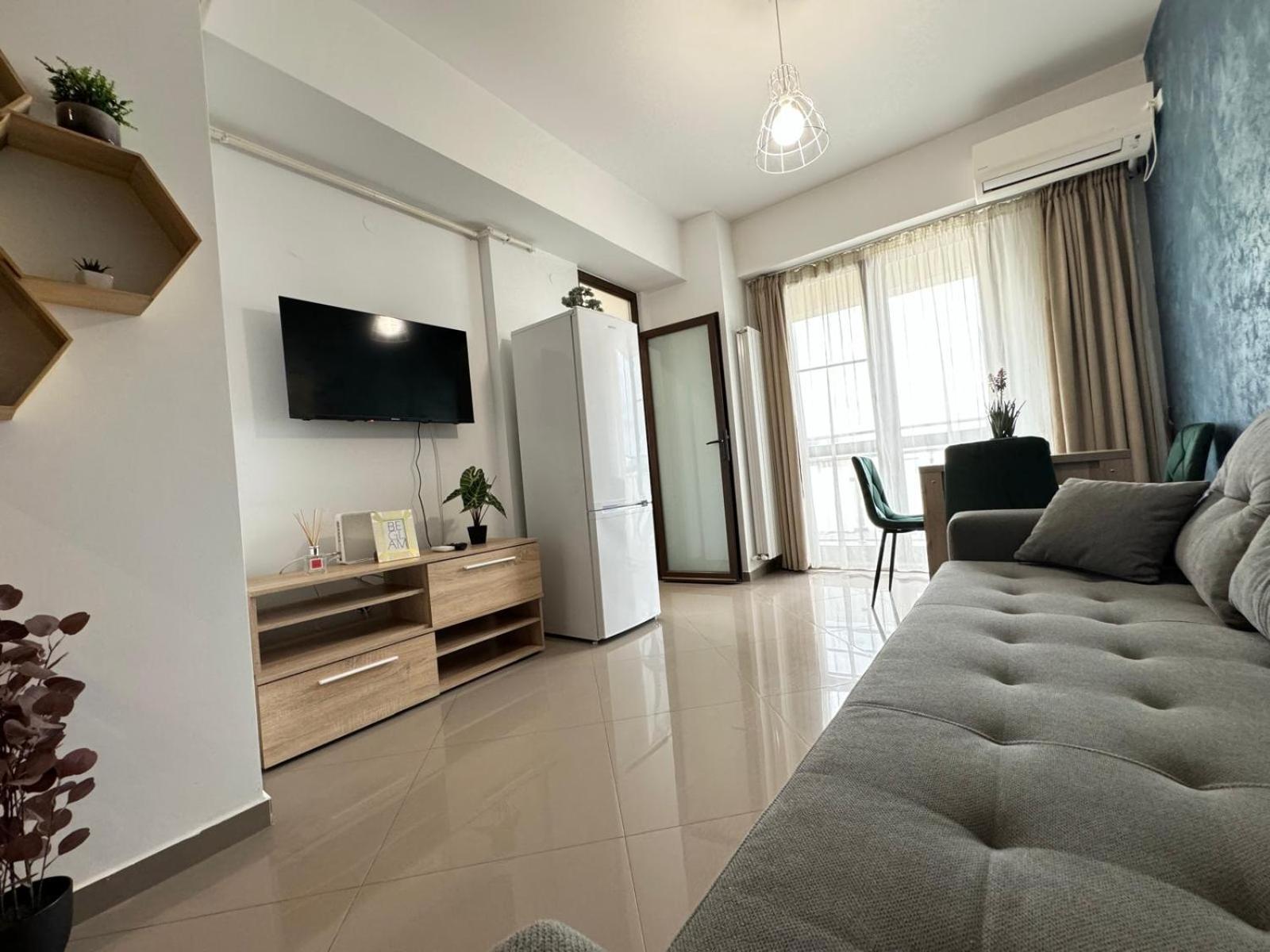 Luxury Glam Apartments Iasi At Lazar Palas Bagian luar foto