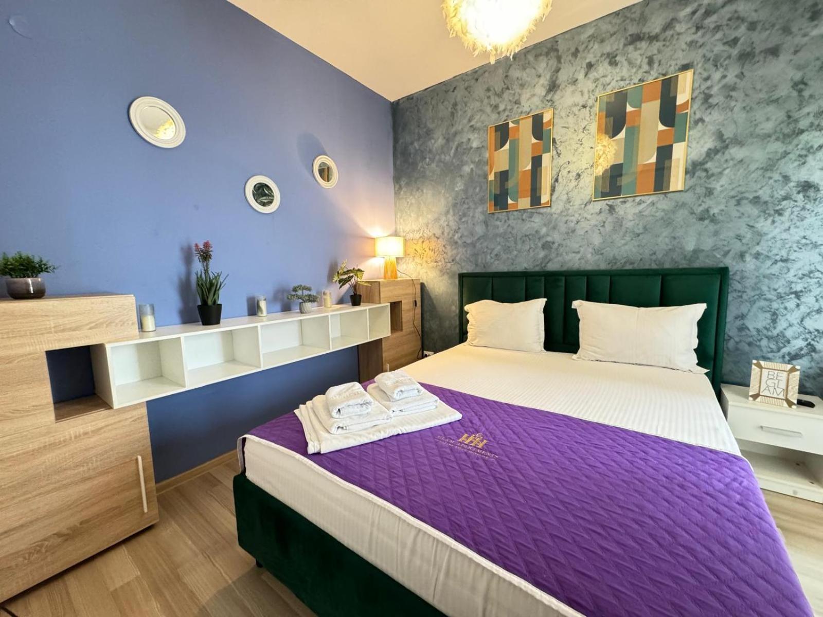 Luxury Glam Apartments Iasi At Lazar Palas Bagian luar foto