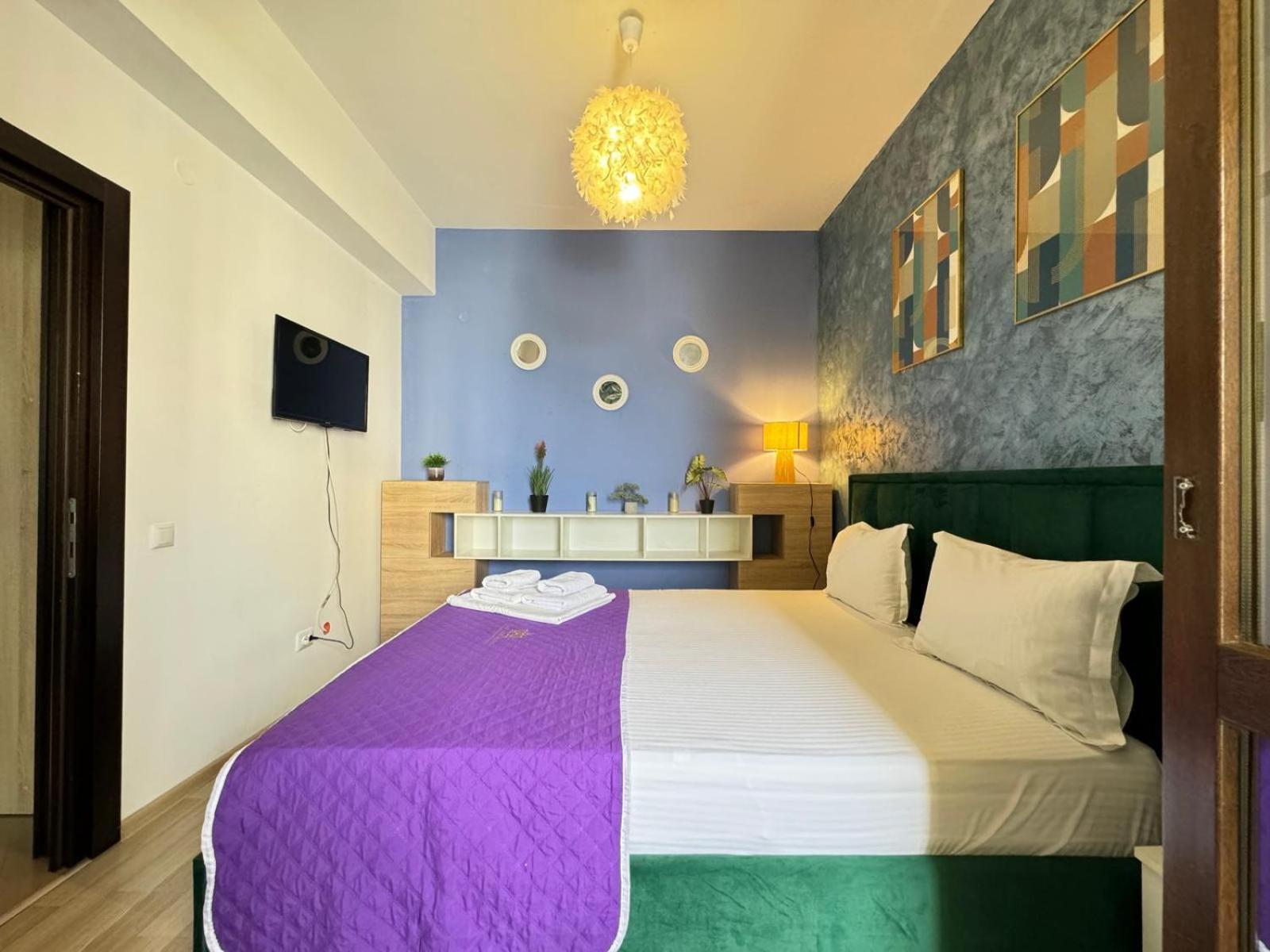 Luxury Glam Apartments Iasi At Lazar Palas Bagian luar foto