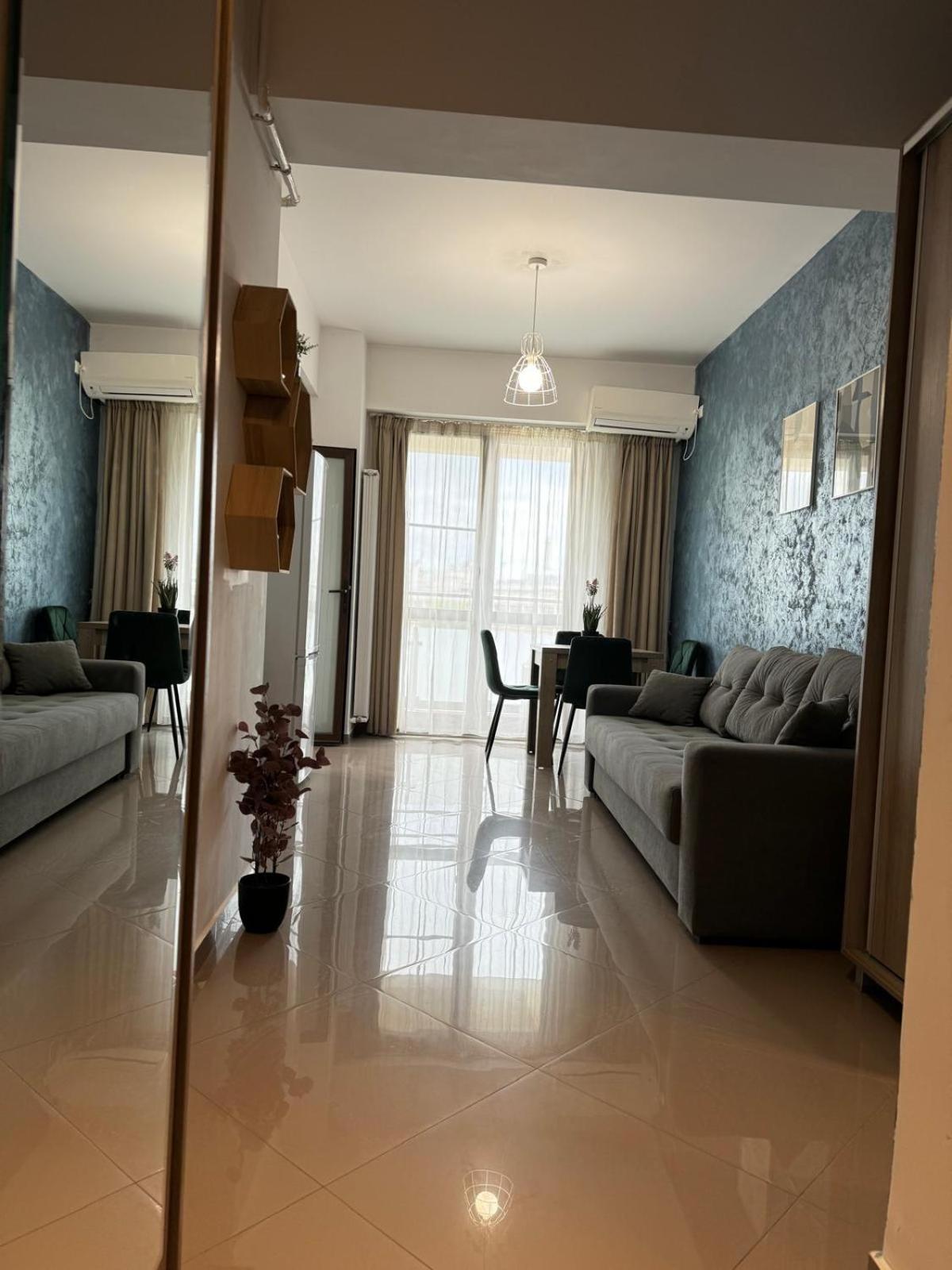Luxury Glam Apartments Iasi At Lazar Palas Bagian luar foto